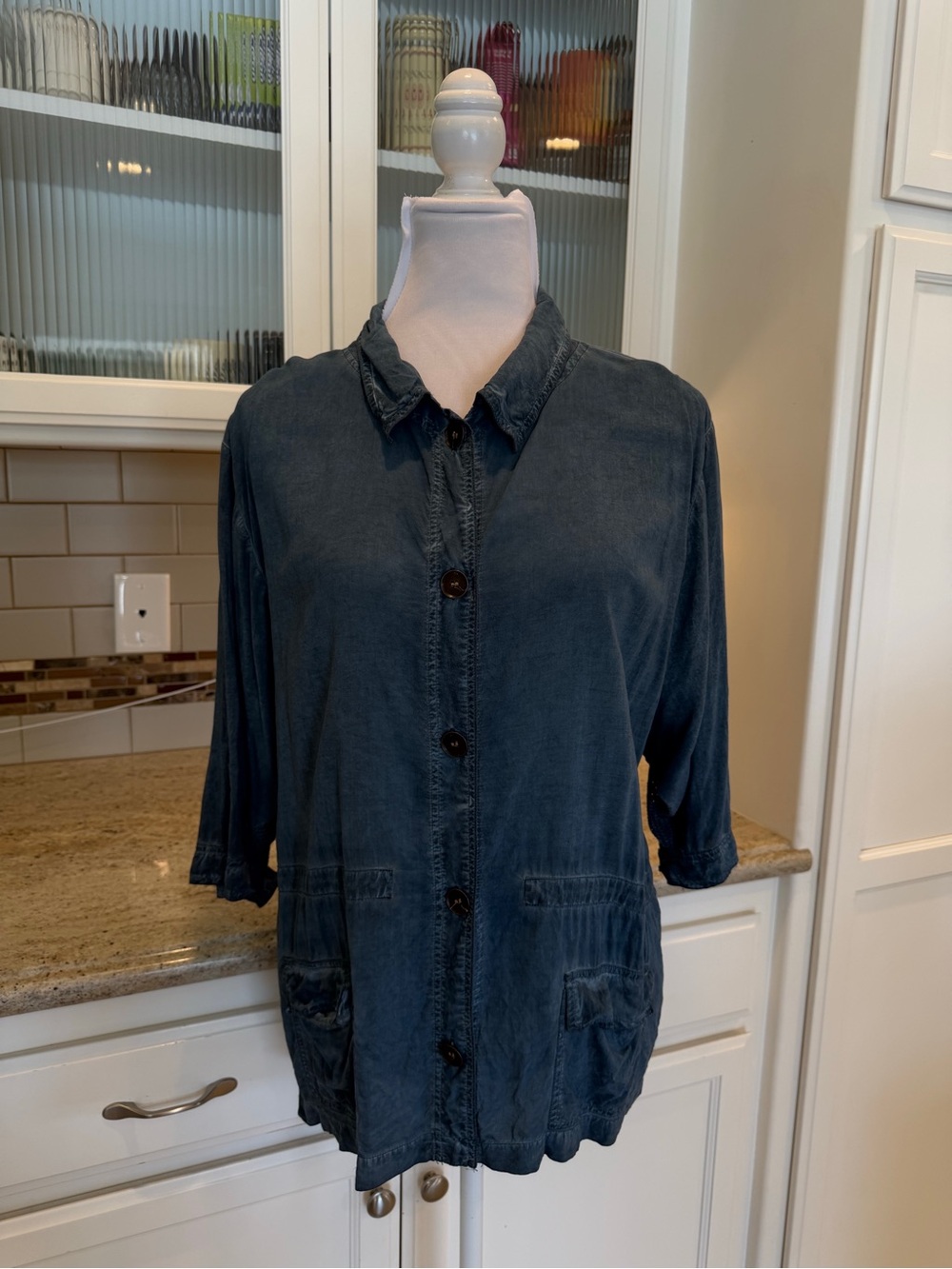 XCVI Button-Front Women's Shirt
